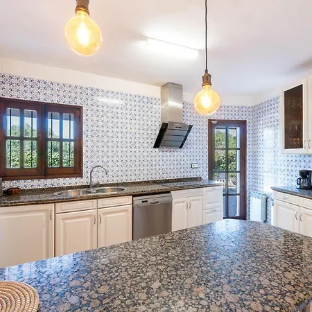 Mediterranean Way - Singular Villa *